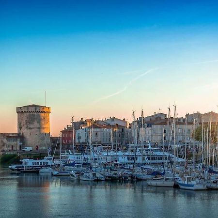 Апартаменти Plein Charme Aux Minimes Terrasse Calme + Parking Ла-Рошель Екстер'єр фото