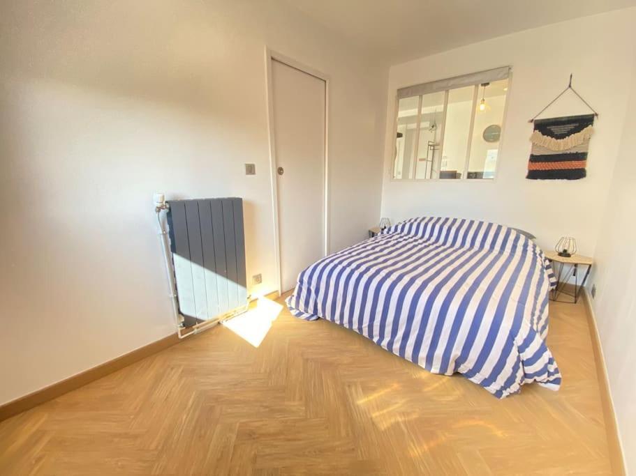 Апартаменти Plein Charme Aux Minimes Terrasse Calme + Parking Ла-Рошель Екстер'єр фото